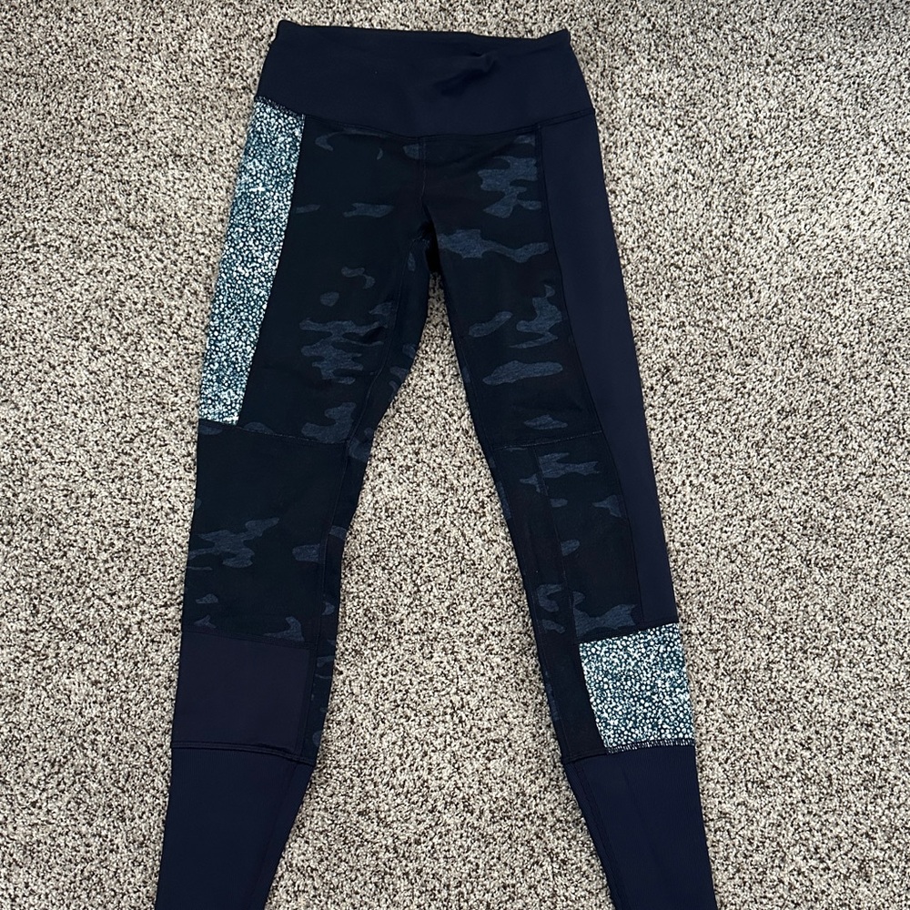 Lululemon Navy Camo Patterned Leggings
